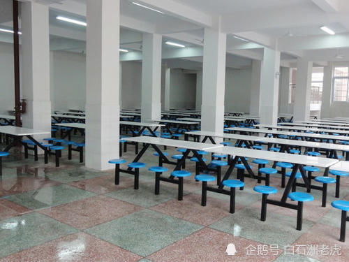 昆山工厂“扔证件”风波背后 劳务派遣的制度隐痛与保安群体的生存图景